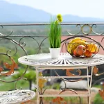 Villa Lady Stone