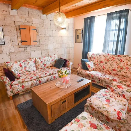 Lady Stone Villa