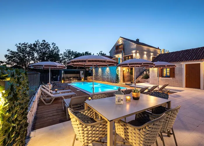 Villa Lady Stone