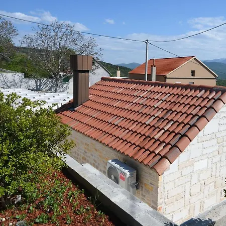 Villa Lady Stone